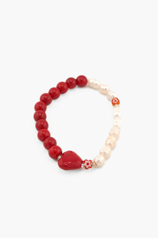 Bracelet Griotte Bourjeone en perles rouges et blanches avec cœur rouge