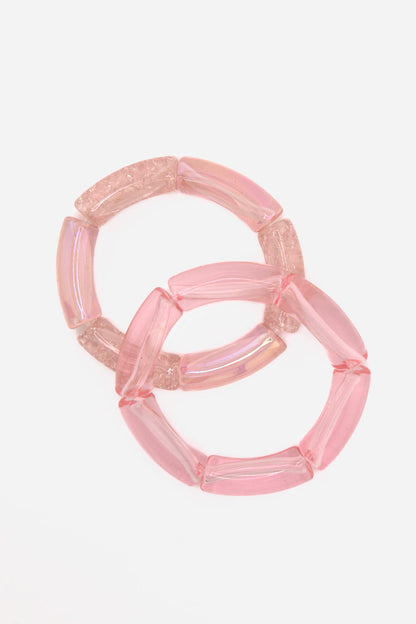 Bracelet Bourjeone Pigment, bijou fait main en verre rose clair et reflets nacrés